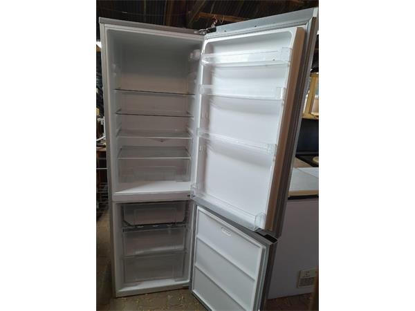 ~/upload/Lots/51562/AdditionalPhotos/2xredubj366wm/Lot 070 KIC Combo Fridge Freezer (2)_t600x450.jpg